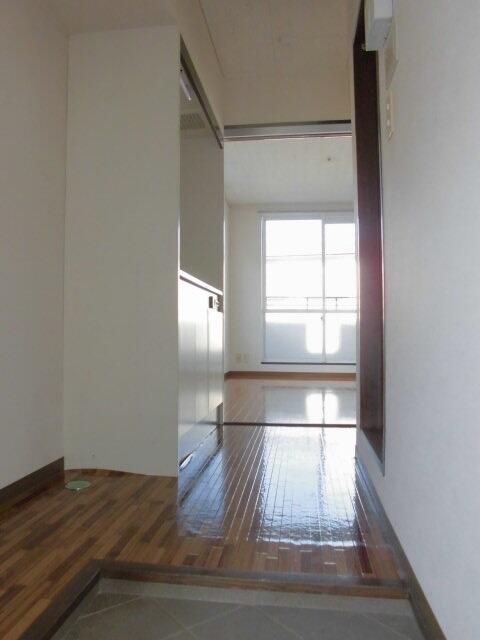 Affordable 1R Apartment for Rent in Sendai's Aoba Ward - Thumbnail 4