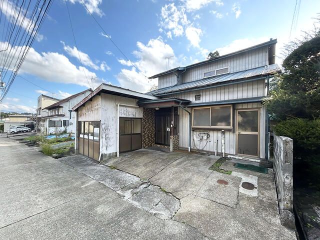 Large 6DK House with Shed in Iizuna, Nagano - 350万円 - Thumbnail 2