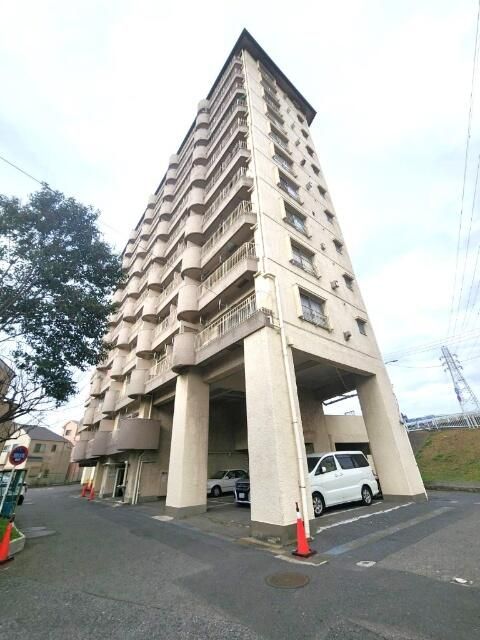 Renovated Studio Apartment for Sale in Adachi, Tokyo - Image 1