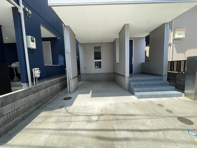 2020 Built 2SLDK House with Vaulted Ceiling in Chigasaki - Thumbnail 2