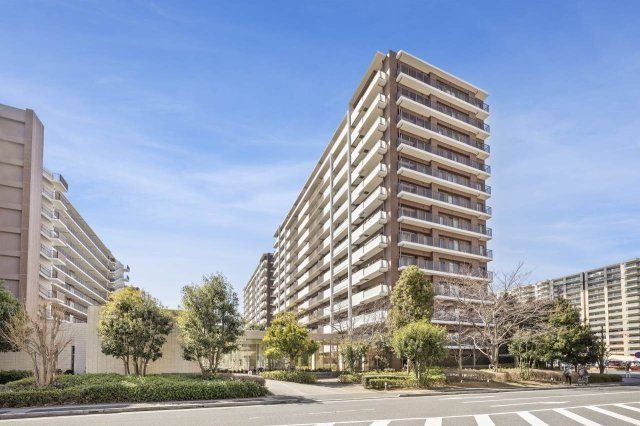 Renovated 3LDK Apartment for Sale in Inzai, Chiba - Image 1