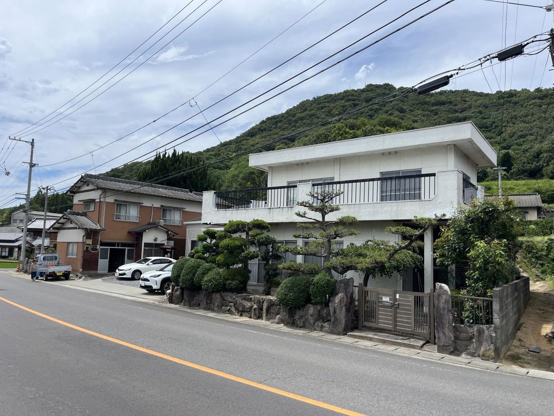 Used Detached House in Mitoyo City, Kagawa - 5DK, 93.7 sqm - Thumbnail 2