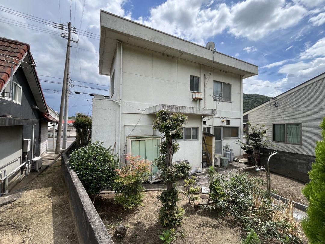 Used Detached House in Mitoyo City, Kagawa - 5DK, 93.7 sqm - Thumbnail 3