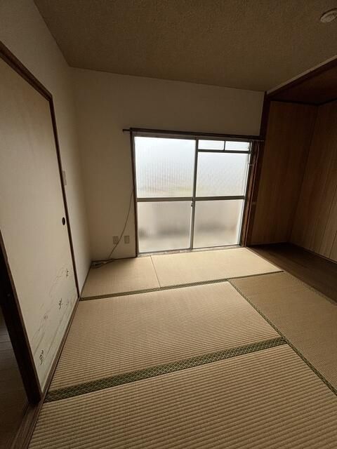 3DK Apartment for Sale in Taku City, Saga - Near Nakadaku Station - Thumbnail 4