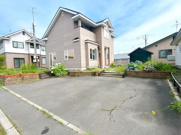 Renovated 4LDK House for Sale in Kushiro, Hokkaido - Thumbnail 3
