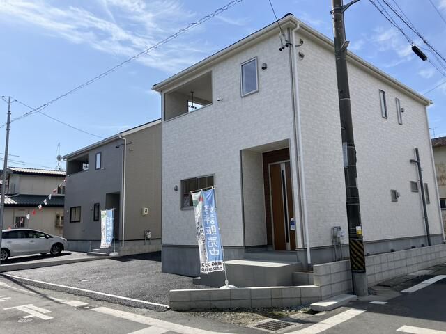 New 4LDK House for Sale in Toyohashi, Aichi | ZEH & Earthquake Resistant - Thumbnail 2