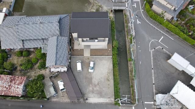 Two-Generation 6SLDK House for Sale in Ama City, Aichi - Thumbnail 2