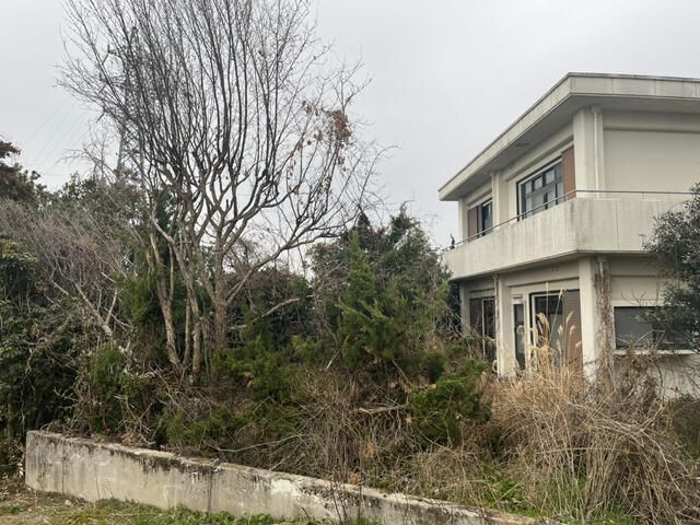 5LDK RC House for Sale in Shikokuchuo City, Ehime - Thumbnail 2