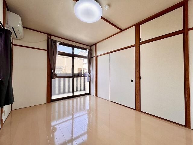 1K Apartment for Rent in Tsukide, Kumamoto - 16,000 Yen - Thumbnail 3