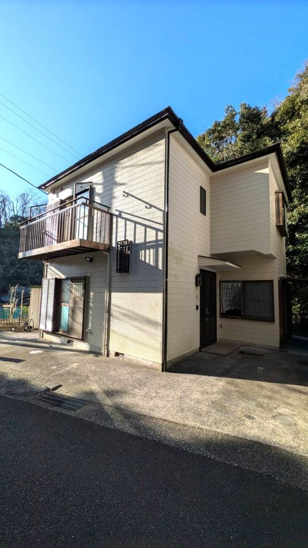 4DK Detached House for Sale in Yokosuka, Kanagawa - Thumbnail 2