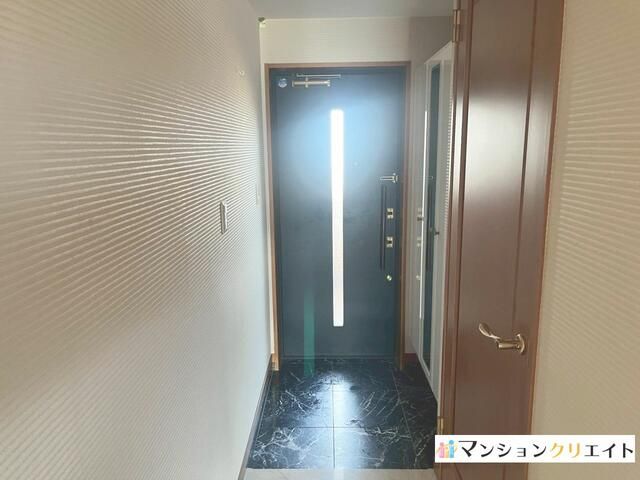2LDK Apartment for Sale in Fukui City, 59.49 sqm - Thumbnail 3