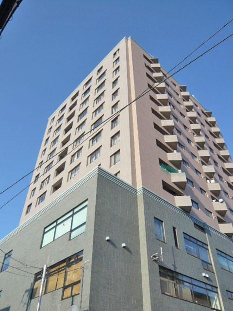 3LDK Apartment for Sale in Nakano, Tokyo - 85 sqm, Near Wild Station - Thumbnail 2