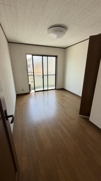 4SLDK Detached House on 68 tsubo Corner Lot in Matsuyama - Thumbnail 4