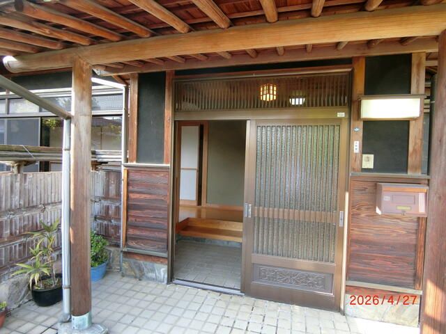 6DK Traditional House on 495sqm Land in Takamatsu, Kagawa - Thumbnail 4