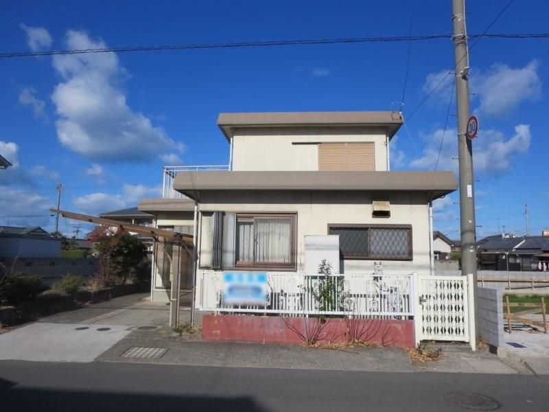 5LDK Detached House for Sale in Matsuyama, Ehime - Thumbnail 2
