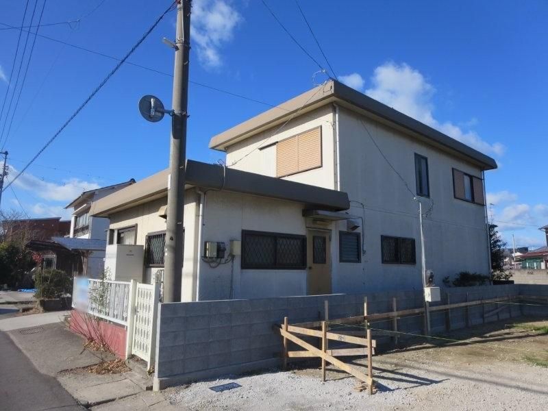 5LDK Detached House for Sale in Matsuyama, Ehime - Thumbnail 3