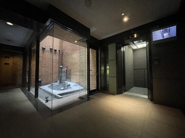 4LDK Apartment for Sale in Abeno-ku, Osaka | 116.55 sqm - Thumbnail 2