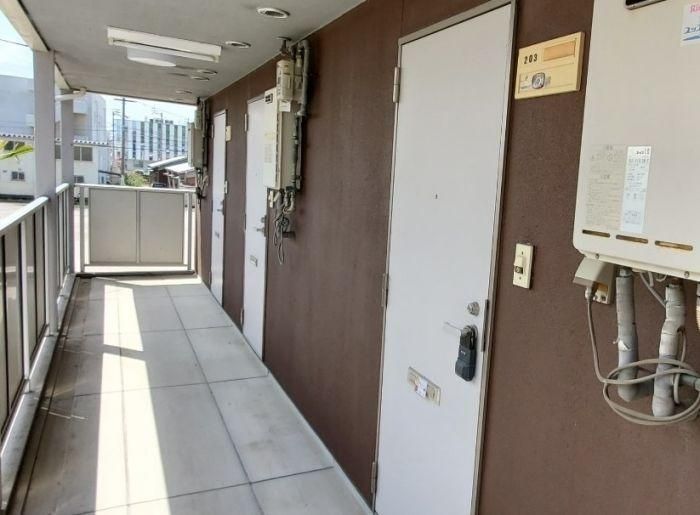 1K Apartment for Rent in Takamatsu with Free Internet & Appliances - Thumbnail 2