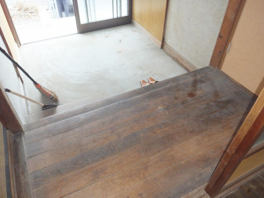 1955 4LDK House for Renovation in Iwakuni, Yamaguchi - Thumbnail 3