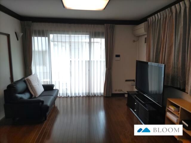 Spacious 4SLDK Panahome House for Sale in Kitanishi, Aichi - Thumbnail 2