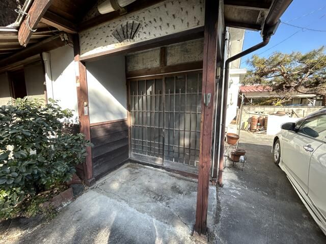 5DK Detached House for Sale in Sano, Tochigi - 990,000 JPY - Thumbnail 2