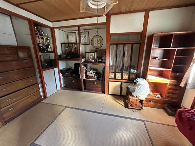 5DK Detached House for Sale in Sano, Tochigi - 990,000 JPY - Thumbnail 4