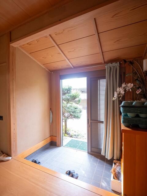 8DK House with Annex & Storehouse on Large Plot in Chikuma - Thumbnail 3