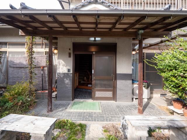 8DK House with Annex & Storehouse on Large Plot in Chikuma - Thumbnail 2