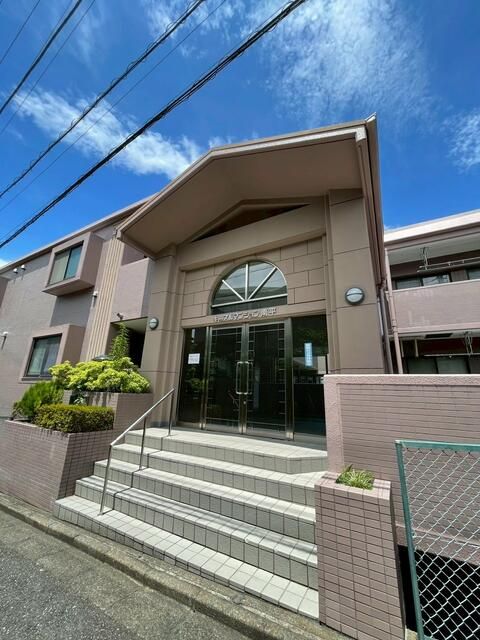 2SLDK Pet-Friendly Apartment for Sale in Hino, Tokyo - Thumbnail 4