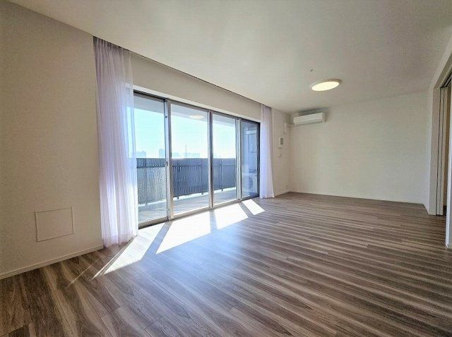 3LDK Apartment for Sale in Harumi, Chuo-ku, Tokyo - 86.85m2 - Thumbnail 3