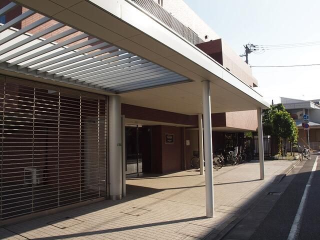 2LDK Apartment for Sale in Setagaya, Tokyo - 62.73 sqm - Thumbnail 3