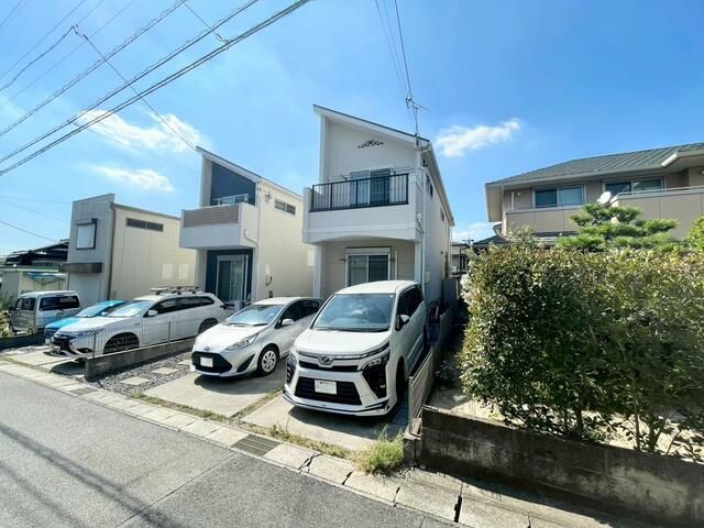 2017-Built 4LDK House with Solar Power in Toyota, Aichi - Thumbnail 3