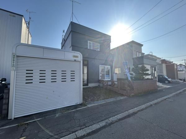 3LDK Detached House for Sale in Sapporo's Kita Ward - Thumbnail 3