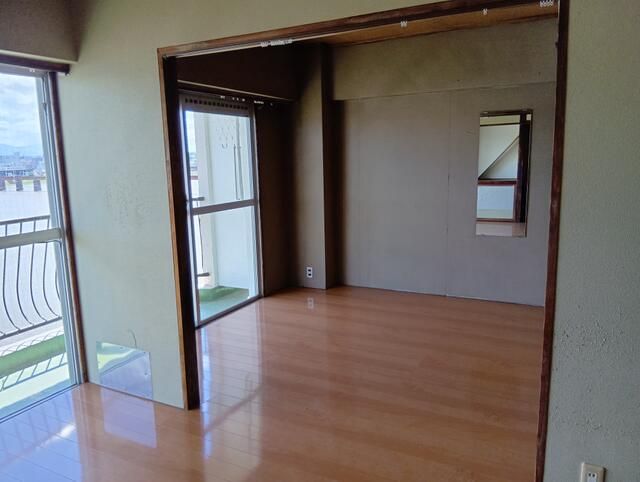 3LDK Apartment with River View in Miyazaki City for Sale - Thumbnail 4