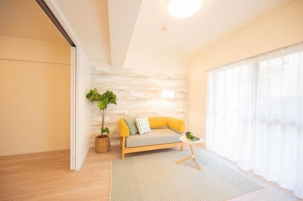 3LDK Renovated Apartment for Sale in Urayasu, Chiba - Thumbnail 3