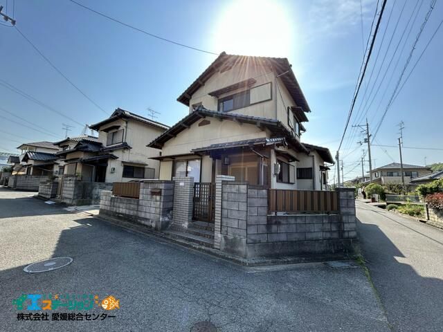 Renovated 4LDK House in Imabari, Ehime - 97.58m2 - Thumbnail 3