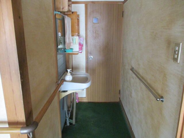 5DK Detached House with Garden for Sale in Ebino City, Miyazaki - Thumbnail 3