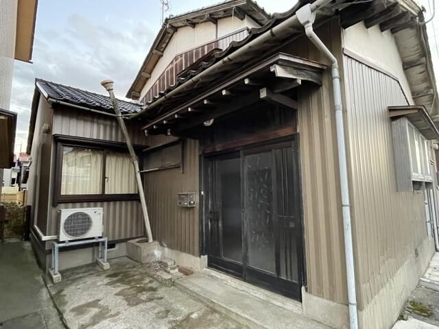 1M Yen 4DK House in Komatsu, Ishikawa - Thumbnail 3