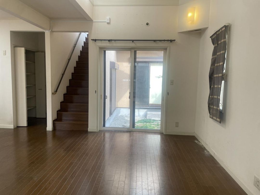 5SLDK Detached House for Sale in Sakai, Osaka - 182 sqm - Thumbnail 4