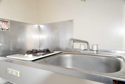 Affordable 1R Apartment for Rent in Himeji, Hyogo - Thumbnail 4