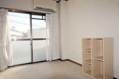 Affordable 1R Apartment for Rent in Himeji, Hyogo - Thumbnail 2