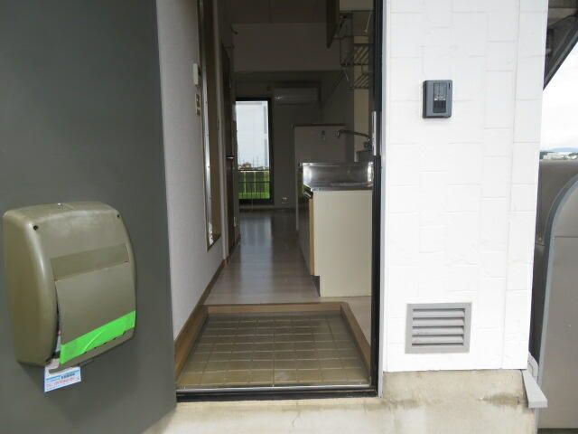 1K Apartment for Rent in Meiwa Town, Mie - 24,000 Yen - Thumbnail 3