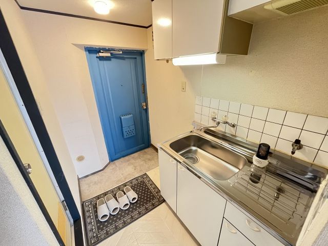 Affordable Studio Apartment for Rent in Kitakyushu, Fukuoka - Thumbnail 3