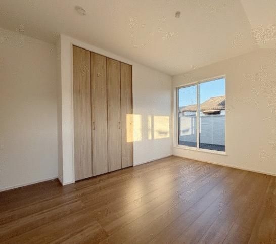New 4LDK House for Sale in Hirakata, Osaka | 2025 Build