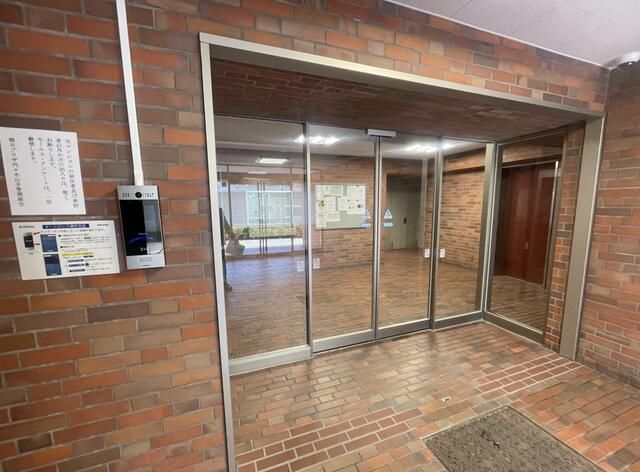 3LDK Apartment for Sale in Yoyogi, Shibuya - Near Shinjuku - Thumbnail 2