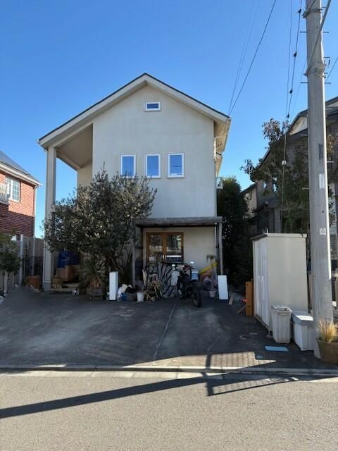 Custom 3LDK House for Sale in Fujisawa, Kanagawa - Image 1
