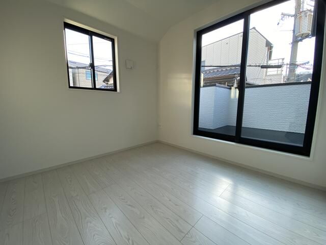 New 4LDK Detached House for Sale in Higashiosaka, Osaka - Thumbnail 2