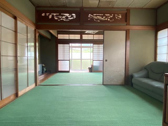 1973 7DK Detached House for Sale in Saiki, Oita - Akiya Bank Property - Thumbnail 3