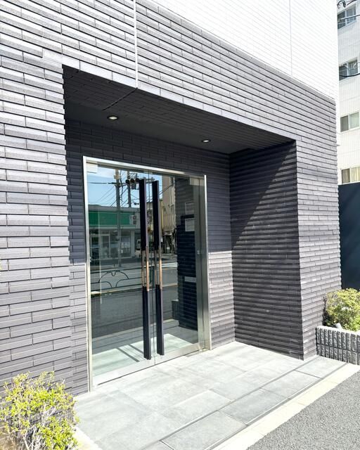 1K Apartment for Sale in Sumida, Tokyo - Near Yashiro Station - Thumbnail 2