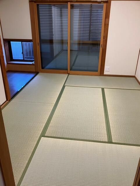 Renovated 4LDK House in Quiet Minoh, Osaka | 1981 Built - Thumbnail 3